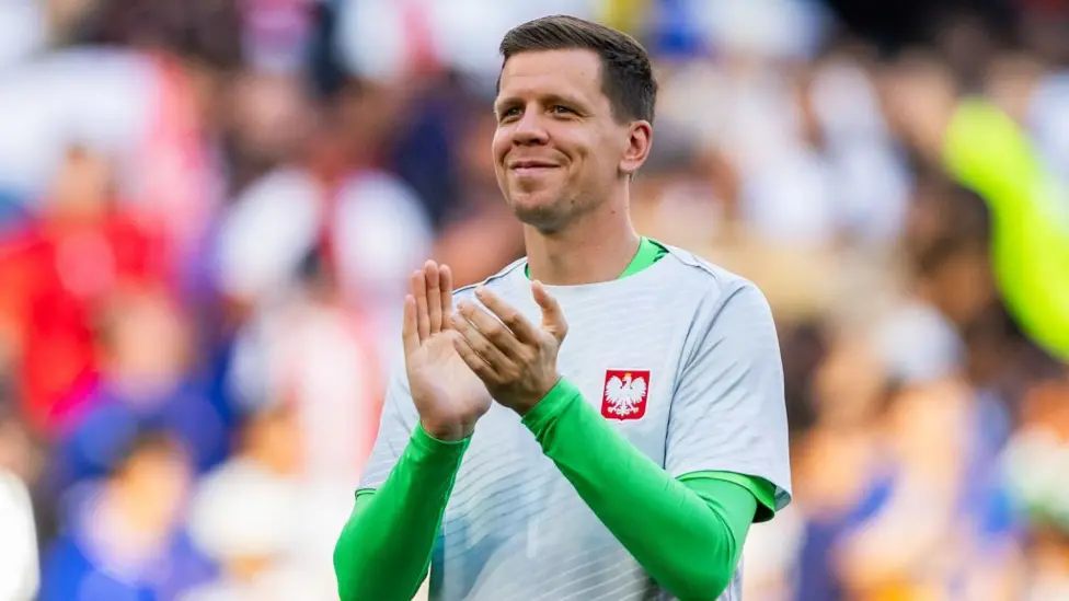 Wojciech Szczesny Joins Barcelona Following Retirement